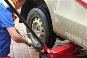 西乡塘区附近拖车24小时服务热线电话