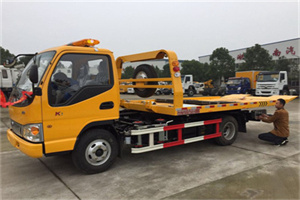 西乡塘区哪里有拖车服务