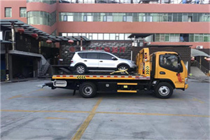 西乡塘区附近汽车拖车电话