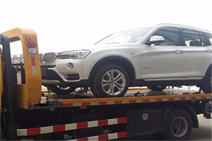 西乡塘区拖车24小时服务电话